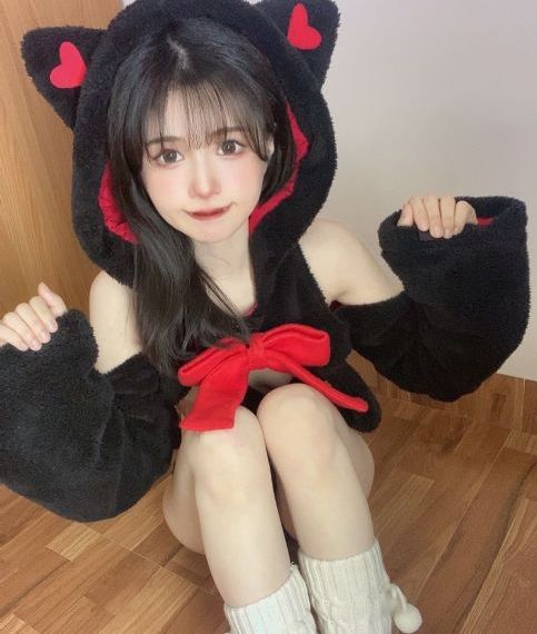 爱情公寓里男女主角的扮演者_BD国语在线播放